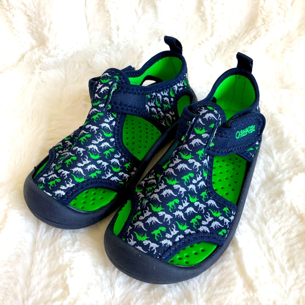 OshKosh shark water shoes